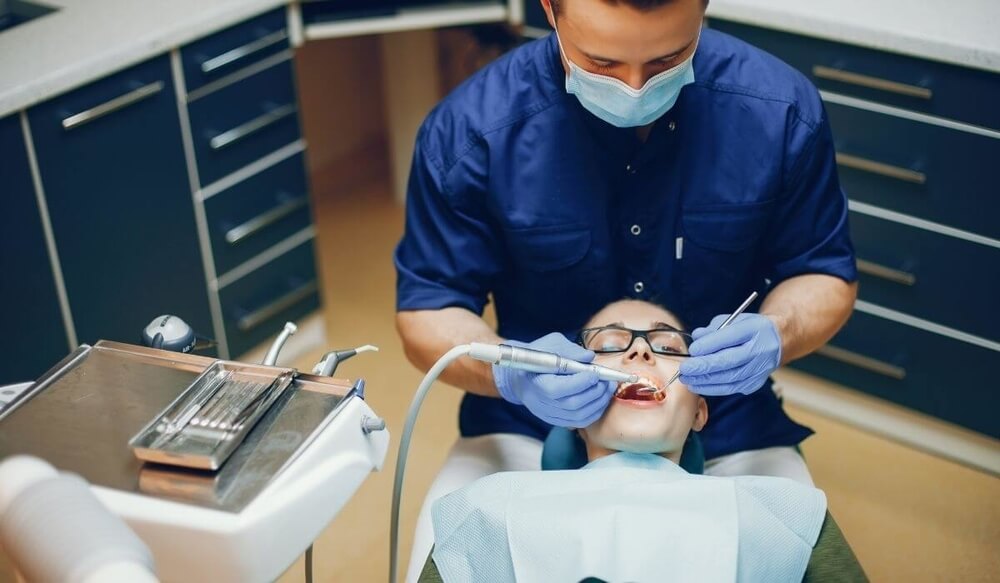wizyta kontrolna u dentysty po co
